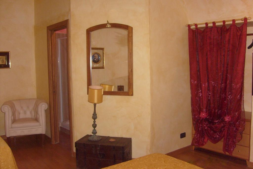 B&B Carolina Plebiscito R. Naples Exterior photo